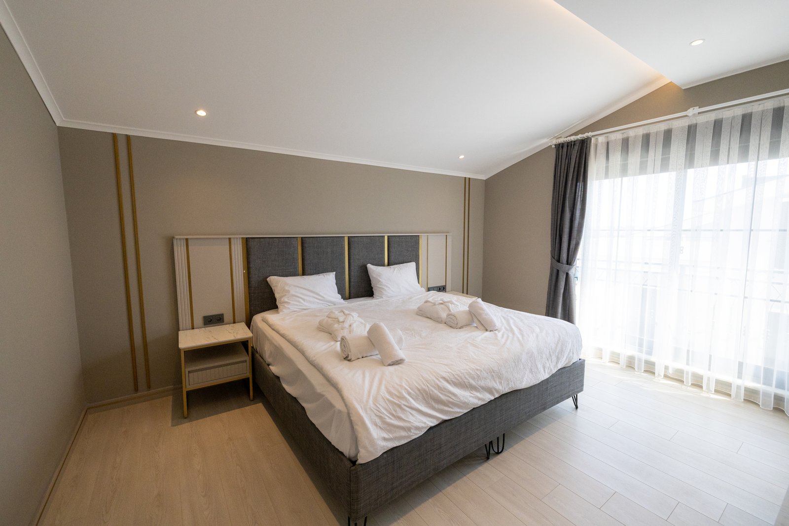 img-property